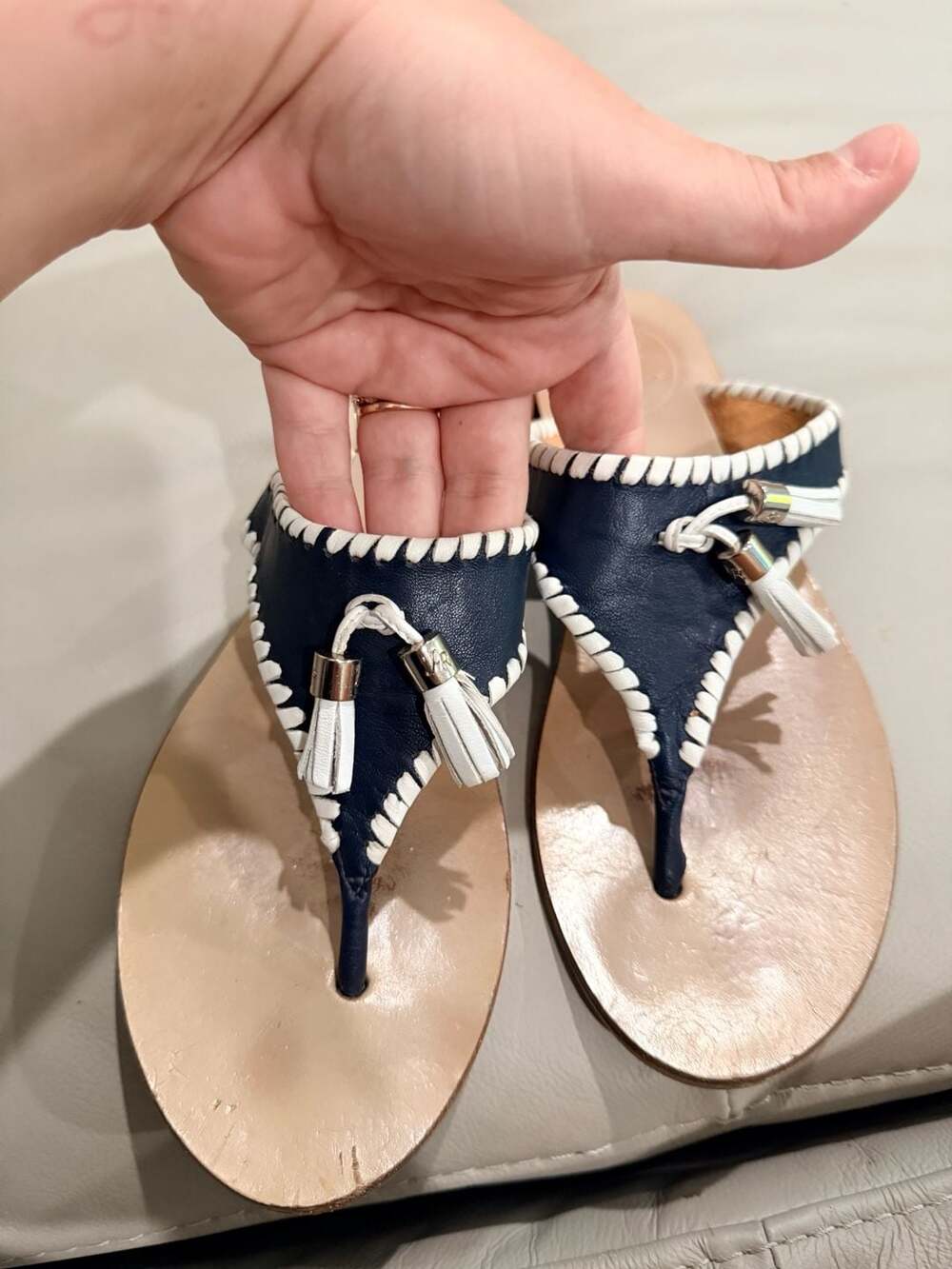 Jack Rogers Alana Thong Sandals Size 8M Navy White Tassels